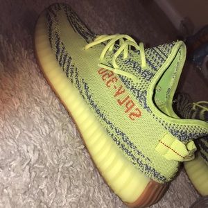 Adidas Yeezy Boost 350 V2 Semi Frozen Yellow